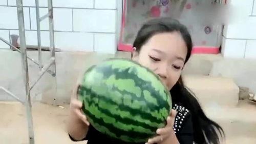 小唬妈吃瓜,揭秘娱乐圈那些不为人知的幕后故事